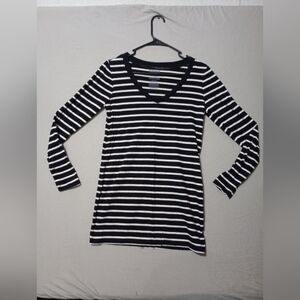 Old Navy Maternity Top Womens M Black White Striped Long Sleeve Casual Preppy